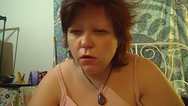 g0lden are0las89 online show from 09/17/25, 10:06