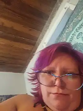 g0lden are0las89 online show from 09/28/25, 12:12