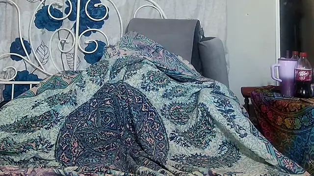 g0lden are0las89 online show from 03/31/26, 07:10