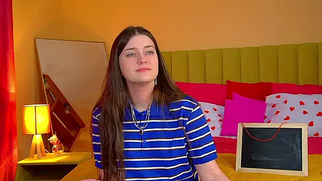 JessicaJewells online show from 03/18/26, 06:27