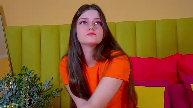 Snapshot of JessicaJewells chatting on 12/21/25, 06:31 JessicaJewells online show from 12/21/25, 06:31