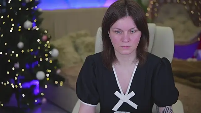 TinaMelt online show from 12/16/25, 07:40