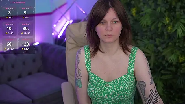 TinaMelt online show from 05/03/26, 06:44