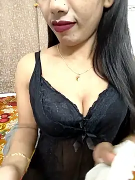 priya 26 online show from 10/17/25, 01:24