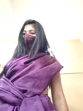 priya 26 online show from 10/04/25, 02:46