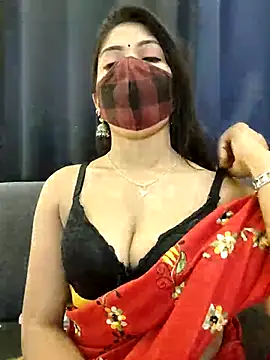 priya 26 online show from 10/05/25, 04:36