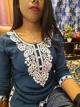 Snapshot of priya_26 chatting on 06/04/26, 03:17 priya 26 online show from 06/04/26, 03:17