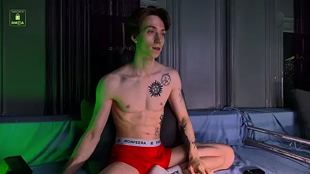 ares pallini online show from 11/07/25, 10:31