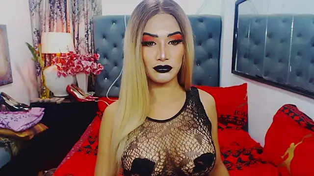 Snapshot of Mistress4fun chatting on 03/17/26, 06:49 Mistress4fun online show from 03/17/26, 06:49