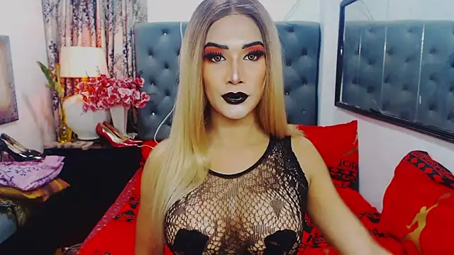 Snapshot of Mistress4fun chatting on 03/12/26, 07:56 Mistress4fun online show from 03/12/26, 07:56