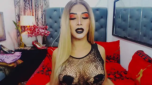 Snapshot of Mistress4fun chatting on 09/30/25, 06:30 Mistress4fun online show from 09/30/25, 06:30