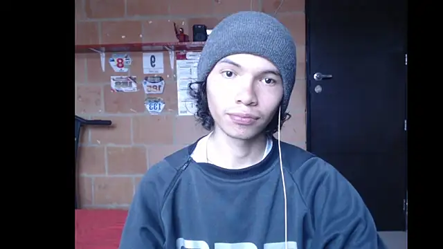 Xoxo Smiles online show from 09/23/25, 04:47