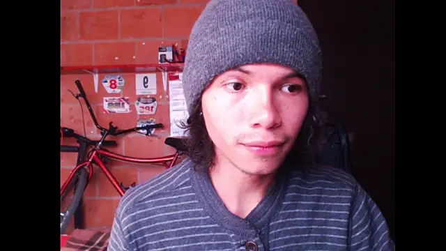 Xoxo Smiles online show from 09/24/25, 08:37