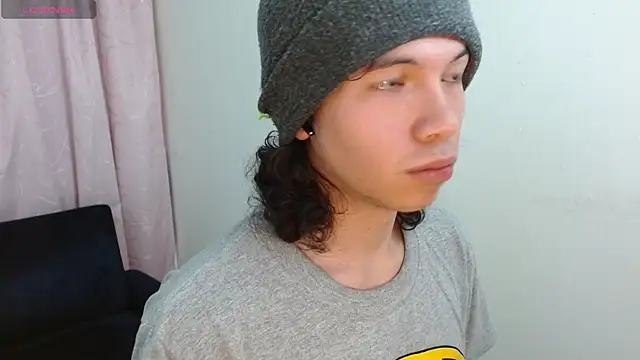 Xoxo Smiles online show from 03/29/26, 09:44