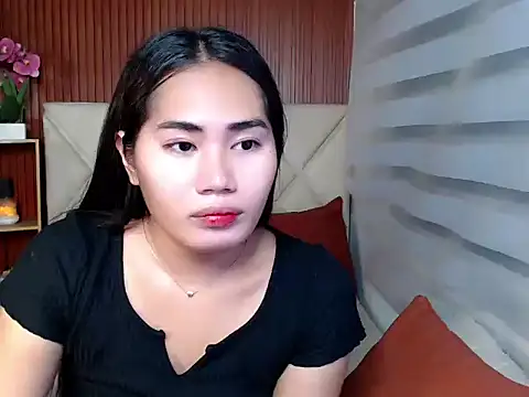 sluttyprincess0 online show from 12/18/25, 11:19