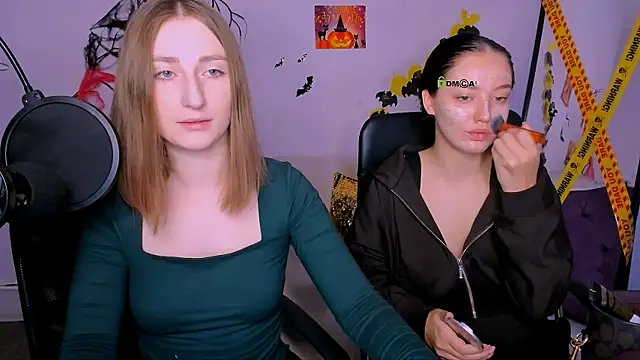 eva smiith  online show from 10/29/25, 06:45