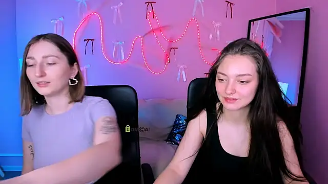 eva smiith  online show from 03/19/26, 06:46