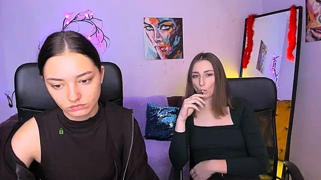 eva smiith  online show from 11/20/25, 06:47