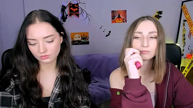 eva smiith  online show from 10/20/25, 12:17