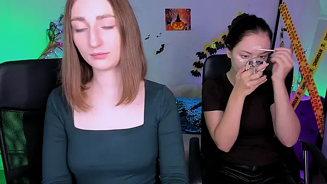 eva smiith  online show from 10/23/25, 06:12