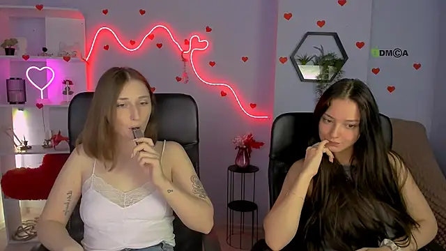 eva smiith  online show from 05/13/26, 05:47