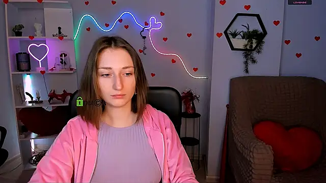 eva smiith  online show from 04/09/26, 05:42