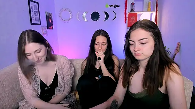 eva smiith  online show from 04/29/26, 05:55