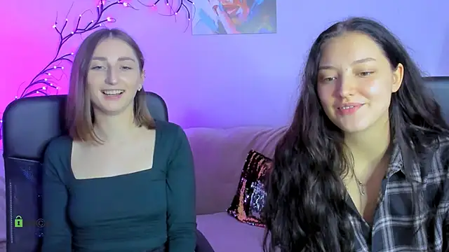 eva smiith  online show from 10/10/25, 10:27