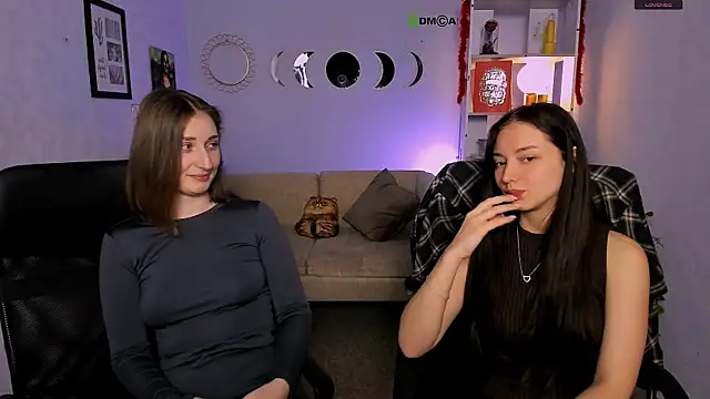 eva smiith  online show from 04/20/26, 05:54