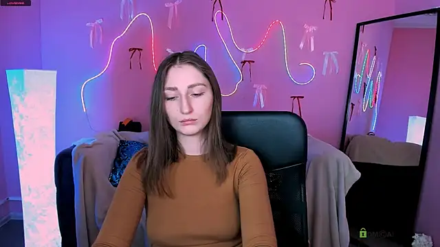 eva smiith  online show from 03/11/26, 06:51