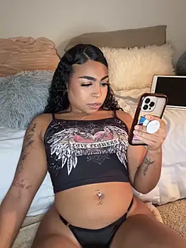 Snapshot of azaraxxxamor chatting on 09/27/25, 03:56 azaraxxxamor online show from 09/27/25, 03:56