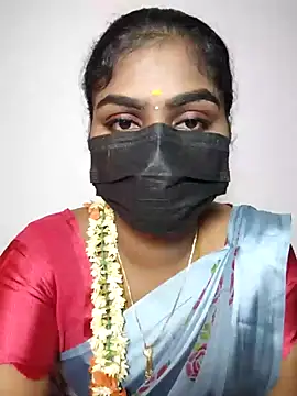 Snapshot of Tamil_Princess12 chatting on 10/05/25, 05:47 Tamil Princess12 online show from 10/05/25, 05:47