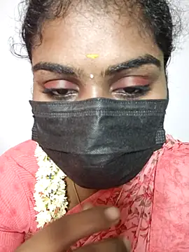 Snapshot of Tamil_Princess12 chatting on 09/09/25, 06:45 Tamil Princess12 online show from 09/09/25, 06:45