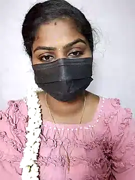 Snapshot of Tamil_Princess12 chatting on 06/18/26, 06:12 Tamil Princess12 online show from 06/18/26, 06:12