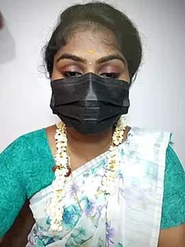 Snapshot of Tamil_Princess12 chatting on 03/02/26, 06:15 Tamil Princess12 online show from 03/02/26, 06:15