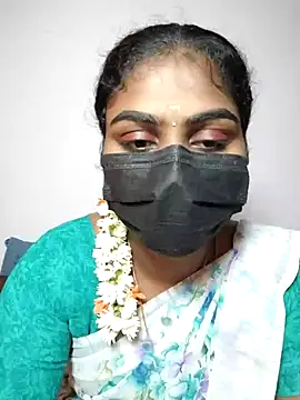 Snapshot of Tamil_Princess12 chatting on 10/06/25, 05:02 Tamil Princess12 online show from 10/06/25, 05:02