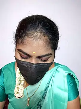 Snapshot of Tamil_Princess12 chatting on 09/21/25, 06:13 Tamil Princess12 online show from 09/21/25, 06:13