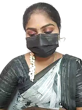 Snapshot of Tamil_Princess12 chatting on 07/19/26, 10:28 Tamil Princess12 online show from 07/19/26, 10:28