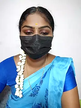 Snapshot of Tamil_Princess12 chatting on 06/20/26, 06:35 Tamil Princess12 online show from 06/20/26, 06:35