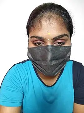 Snapshot of Tamil_Princess12 chatting on 09/10/25, 07:29 Tamil Princess12 online show from 09/10/25, 07:29