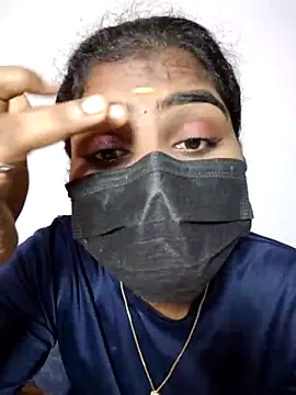 Snapshot of Tamil_Princess12 chatting on 09/29/25, 10:11 Tamil Princess12 online show from 09/29/25, 10:11