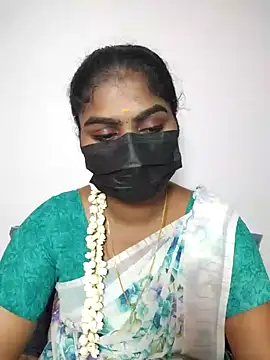 Snapshot of Tamil_Princess12 chatting on 10/14/25, 06:30 Tamil Princess12 online show from 10/14/25, 06:30