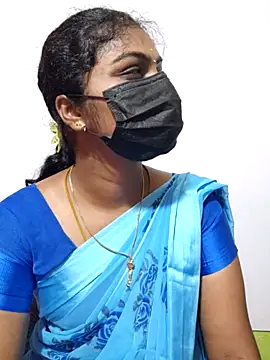 Snapshot of Tamil_Princess12 chatting on 09/25/25, 09:48 Tamil Princess12 online show from 09/25/25, 09:48