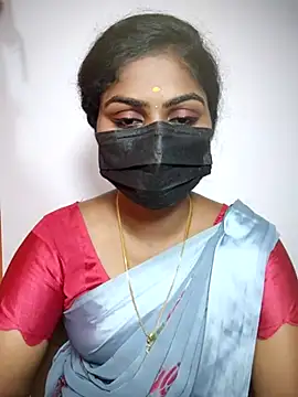 Snapshot of Tamil_Princess12 chatting on 02/27/26, 07:14 Tamil Princess12 online show from 02/27/26, 07:14