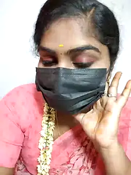 Snapshot of Tamil_Princess12 chatting on 07/12/26, 09:04 Tamil Princess12 online show from 07/12/26, 09:04