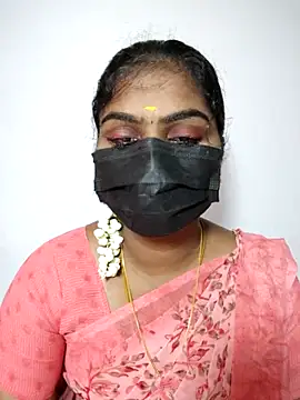 Snapshot of Tamil_Princess12 chatting on 10/12/25, 05:47 Tamil Princess12 online show from 10/12/25, 05:47