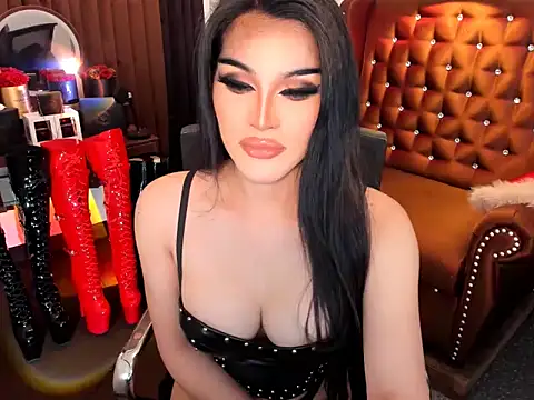 Snapshot of devongarcia chatting on 09/25/25, 02:12 devongarcia online show from 09/25/25, 02:12