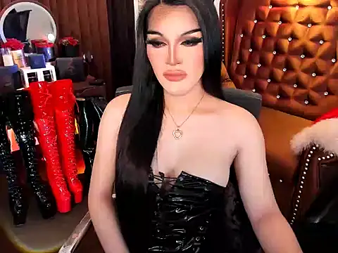 Snapshot of devongarcia chatting on 10/06/25, 04:46 devongarcia online show from 10/06/25, 04:46