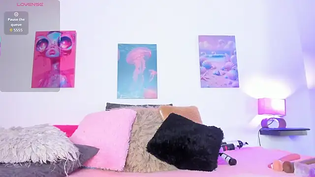 malthe 022 online show from 11/12/25, 07:07