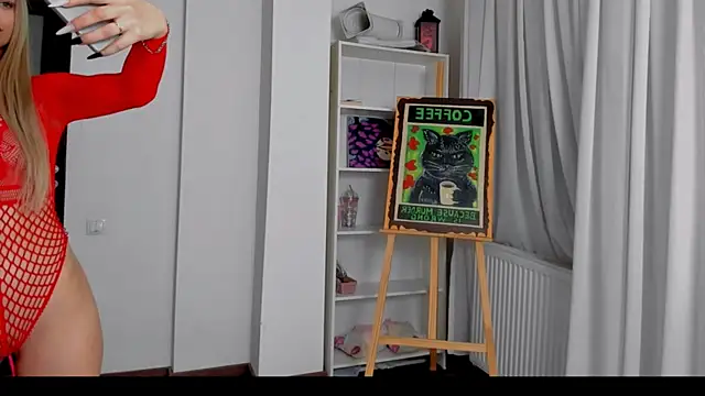 Peachie99 online show from 10/19/25, 08:33